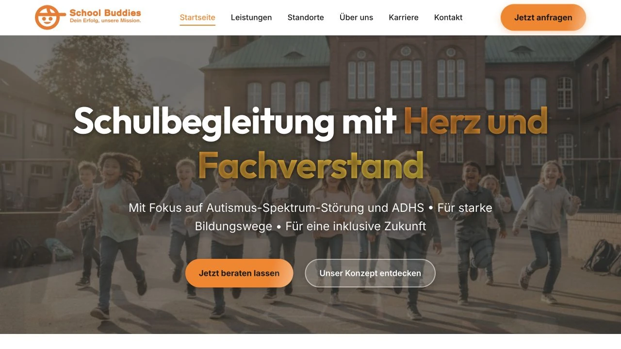 Echter Screenshot der live geschalteten School-Buddies-Website für Schulbegleitung in NRW